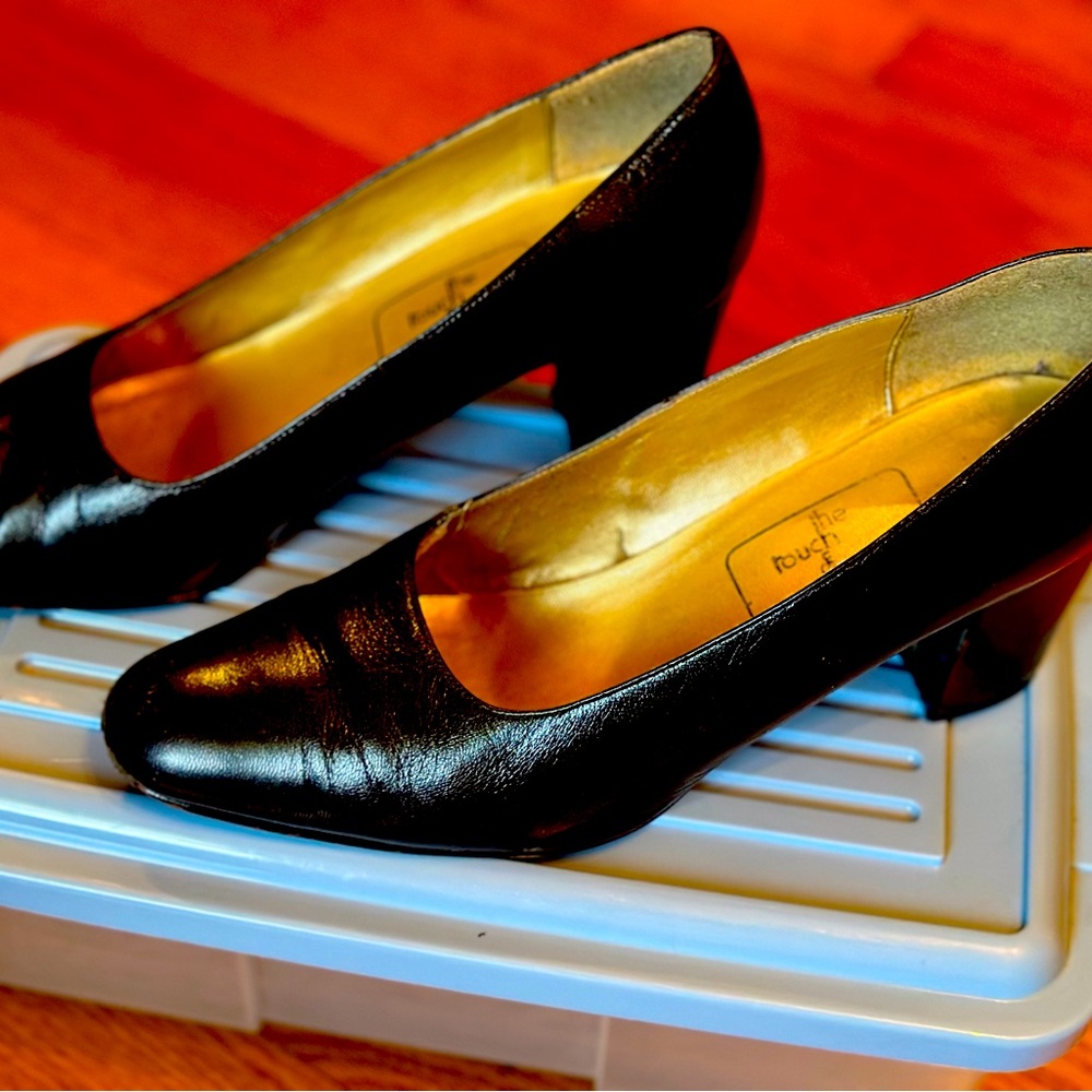 Black Leather 3-in Heel